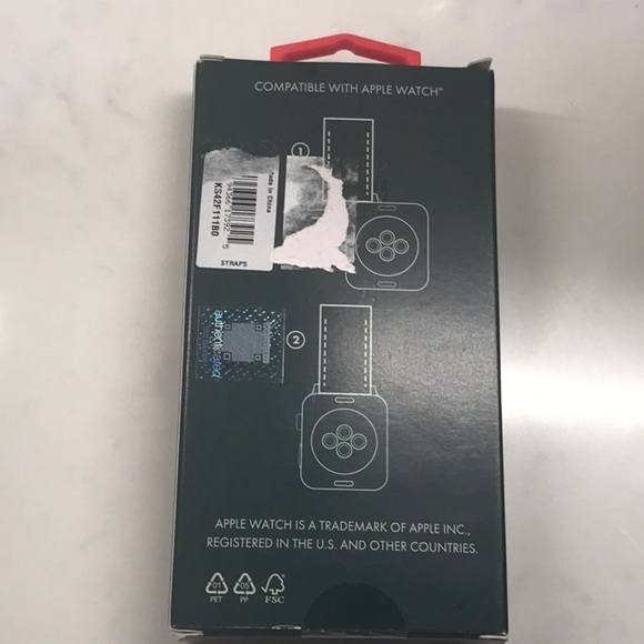 Ted Baker Apple Watch band 42/44MM - Picture 6 of 6